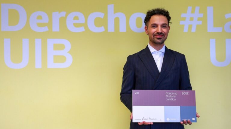 Antoni Moragues gana el VIII Concurs d'Oratòria Buades Legal Facultat de Dret UIB