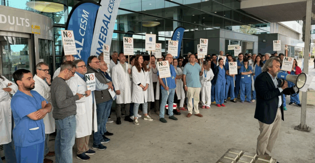 Concentración de médicos en Son Espases. | Simebal