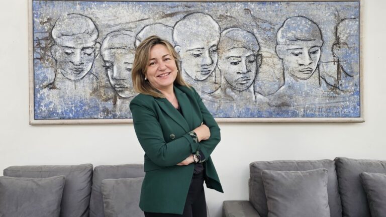 VANESSA CURSACH