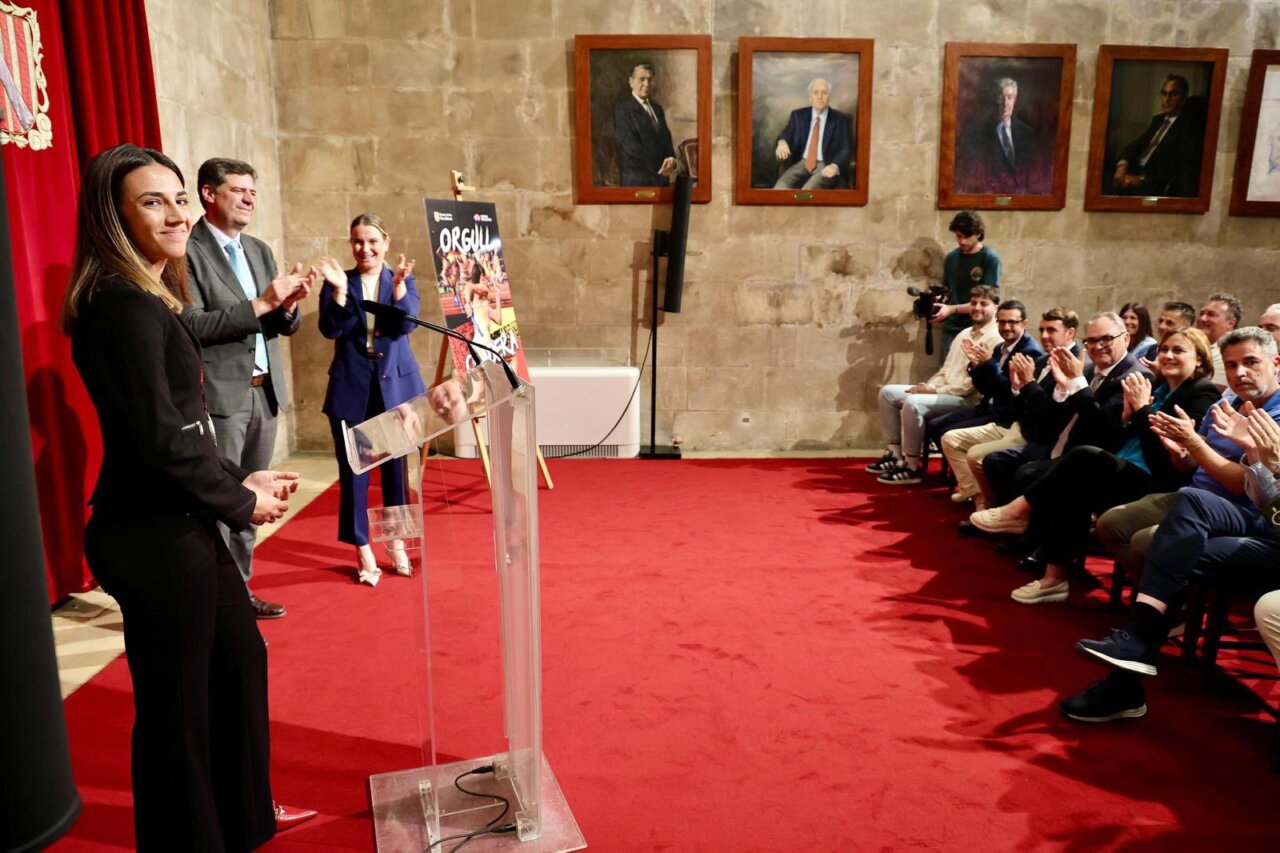 Esperança Caldera acto Consolat Mar