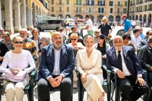 El acto ha contado con la presencia de Jaime Mart&iacute;nez y Marga Prohens. Foto: Ajuntament de Palma.