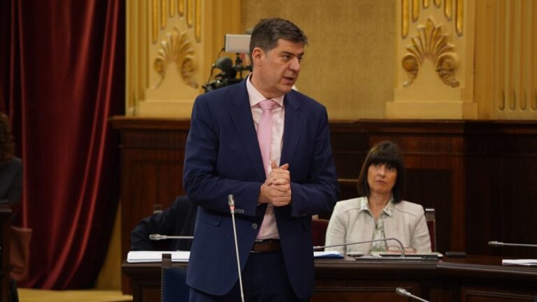 Jaume Bauzà Pleno Parlament