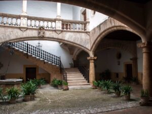 El Ayuntamiento de Palma paraliza parte de las obras de Can Olesa