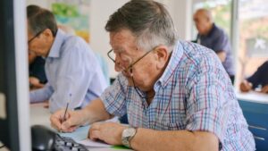 Vuelve el emblem&aacute;tico Concurso de Relatos Escritos por Personas Mayores