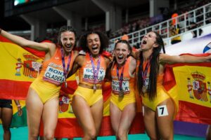 esperan&ccedil;a cladera plata 2025