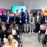 foto familia inauguración VII DENTAL WEEK ADEMA