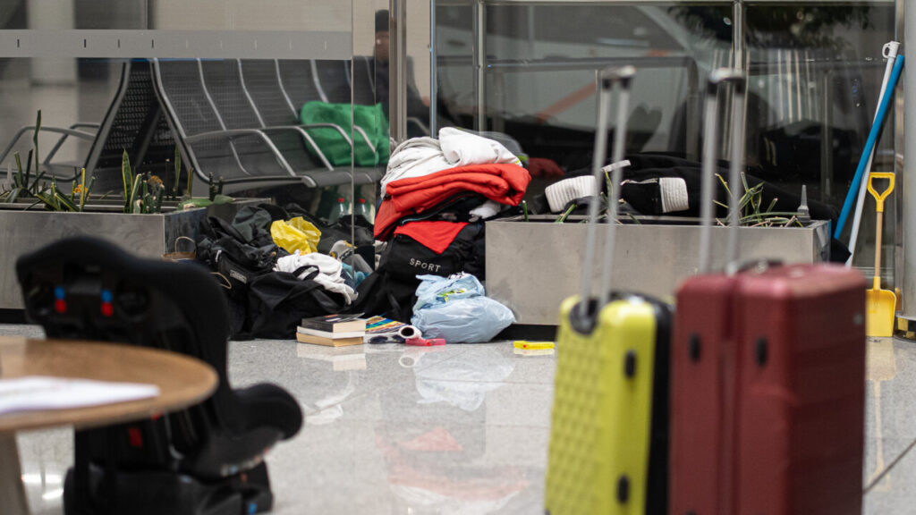 homeless Sin techo en el Aeropuerto de Palma