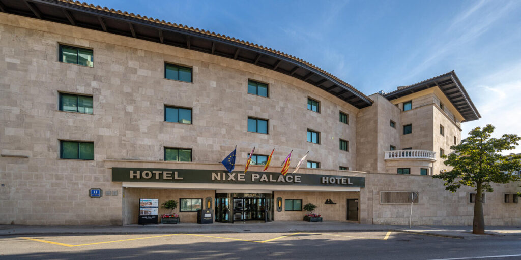 nixe palace