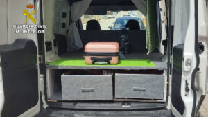 Incautan en Alc&uacute;dia 48 kilos de pulpo pescado ilegalmente en Menorca.