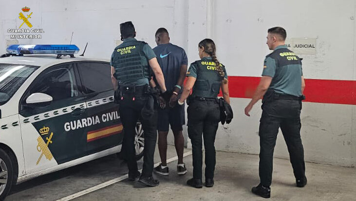 Detenido por romperle la mandíbula y varios dientes a una vigilante en Calvià