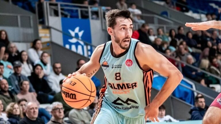 Adrián Chapela pone fin a su etapa en el Palmer Basket