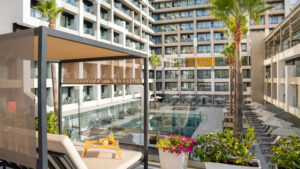 Banca March y Meli&aacute; se al&iacute;an para adquirir dos hoteles en Mallorca y Tenerife