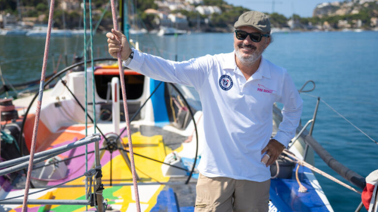 Settebello, el barco que rompe barreras entre la vela, el arte y la inclusión