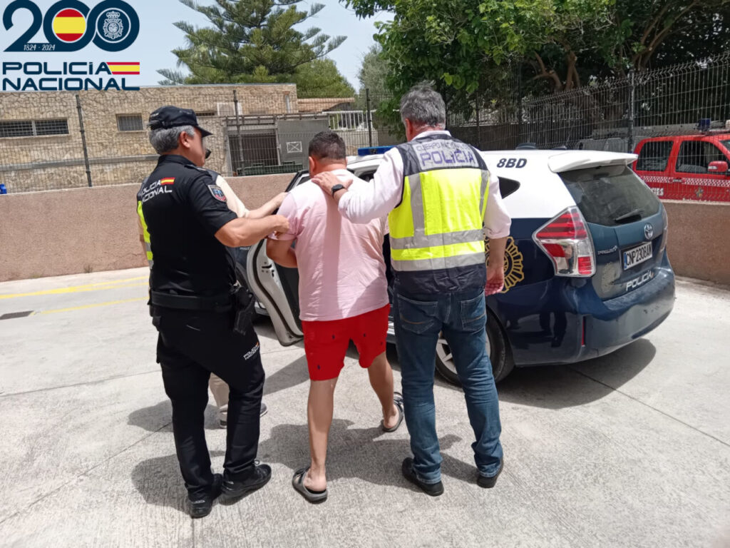 Arrestado hurtos y estafa playa de Palma
