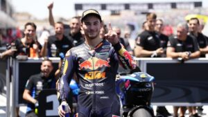 Deniz &Ouml;nc&uuml;