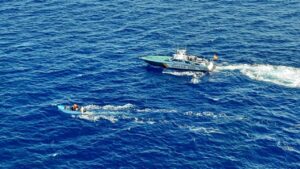 Llegan dos pateras más con 40 migrantes a bordo