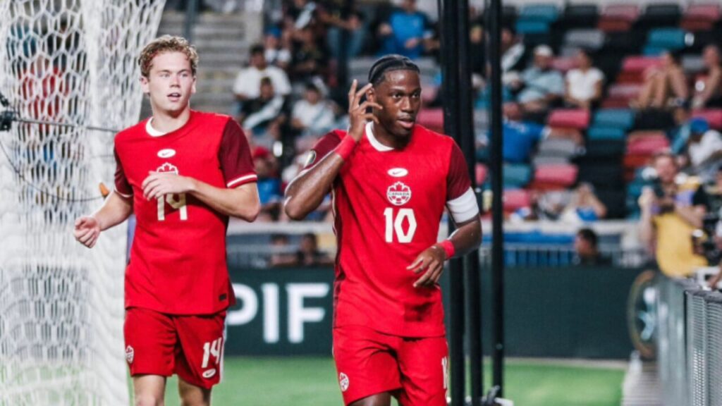 La Canadá de Larin cumple ante El Salvador y pasa como primera de grupo en la Copa Oro