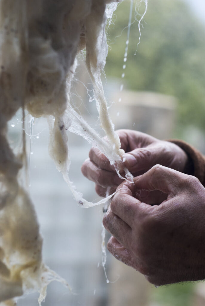 Marcos Torrandell trabajando en otra de sus obras