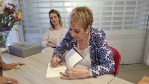 Presentaci&oacute;n del nuevo libro de Celia Velasco Saori