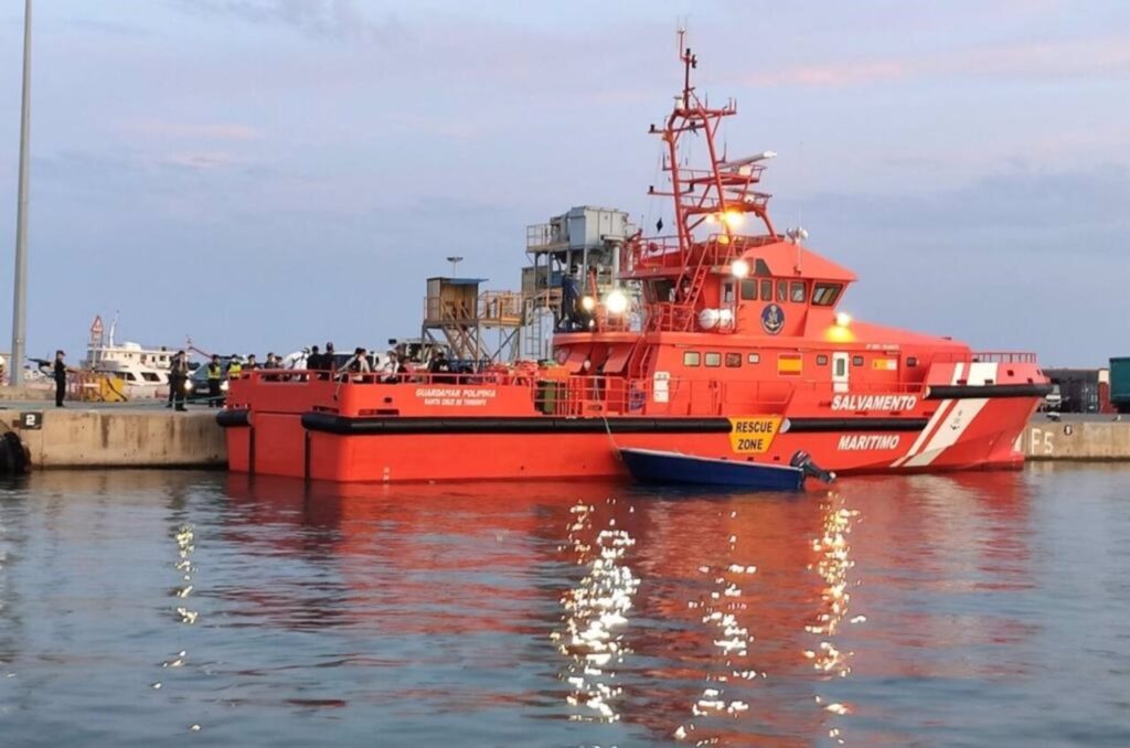 Embarcación Salvamento Marítimo