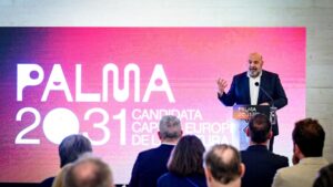 El alcalde de Palma, Jaime Mart&iacute;nez, en la presentaci&oacute;n de la candidatura a ser Capital Europea de la Cultura en 2031.