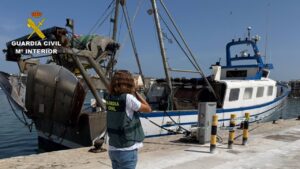 Sucesos. Detenido por incendiar un barco en el que hab&iacute;a trabajado y provocar da&ntilde;os por m&aacute;s de 150.000 euros