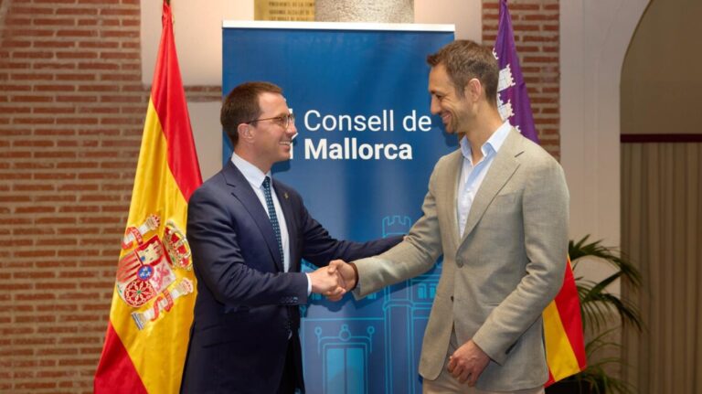 Airbnb sellan un acuerdo para frenar el alquiler turístico ilegal