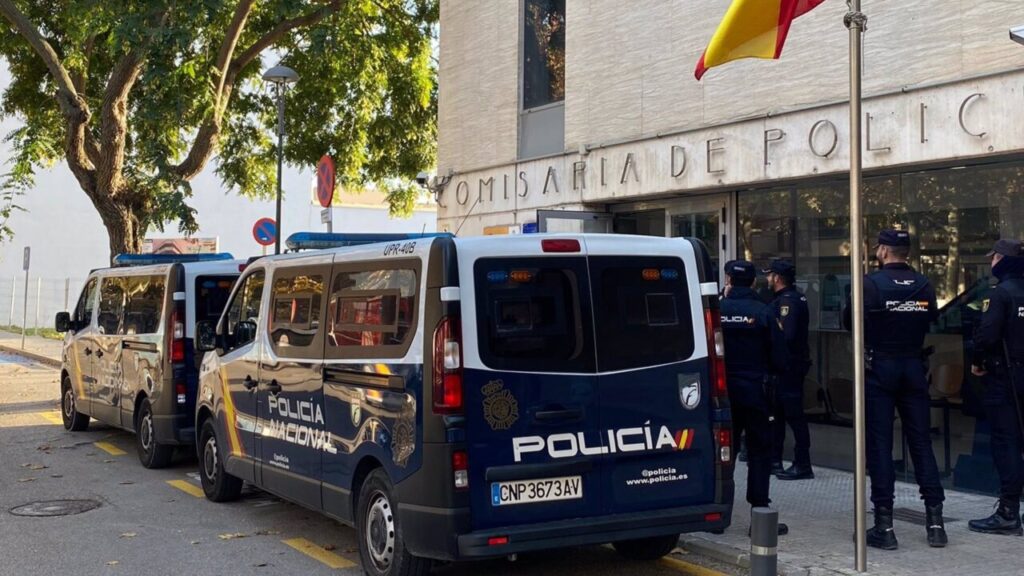 Sucesos. A prisión por robar con violencia en un bar de Manacor tras anunciar que "la iba a liar"