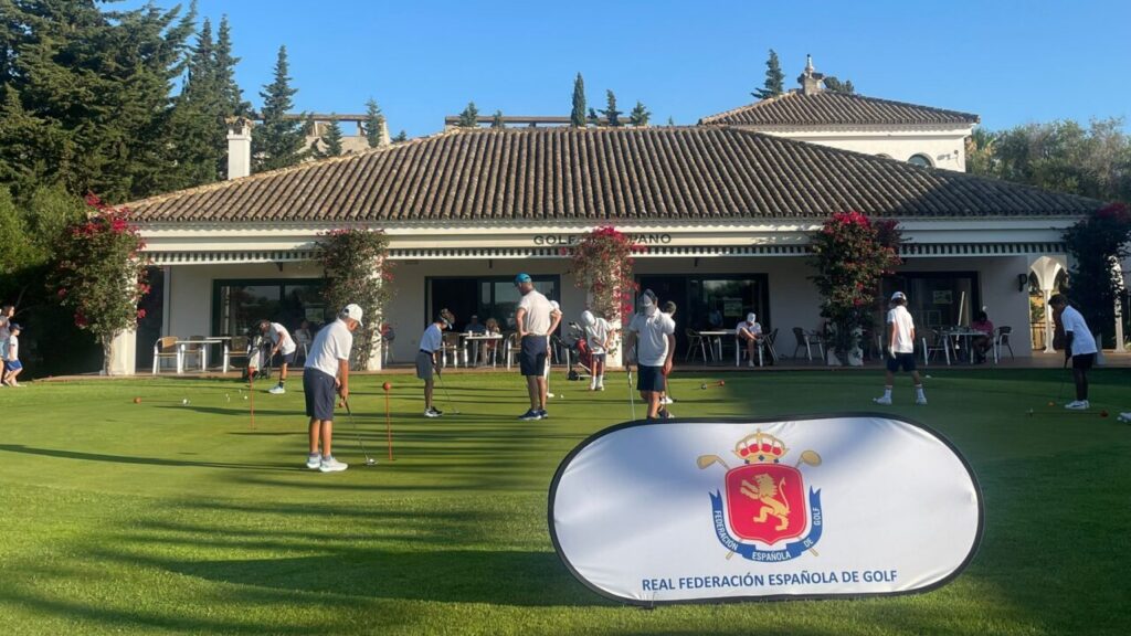 La alegría de la gran fiesta del golf español vuelve a Cádiz