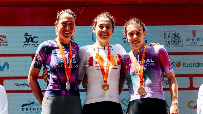 mavi garcia plata campeonato españa 2025