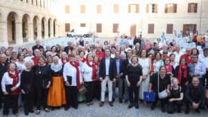 Medio millar de personas participan en los encuentros de corales de personas mayores de Mallorca.