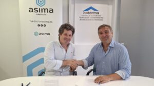 HOTECMA y Bongrup se unen para potenciar la formaci&oacute;n y la inserci&oacute;n laboral en el sector hotelero