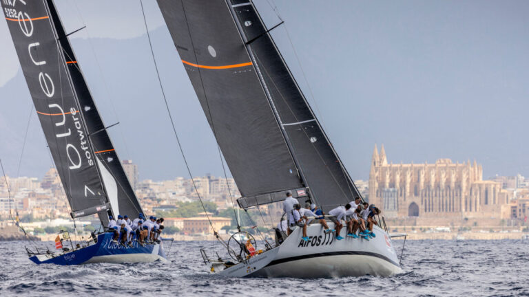 La bahía toma acento italiano: la Copa del Rey MAPFRE arranca con liderato transalpino