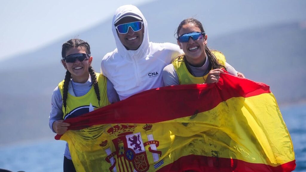 Martina Gomila y Neus Fernández y xesc mulet