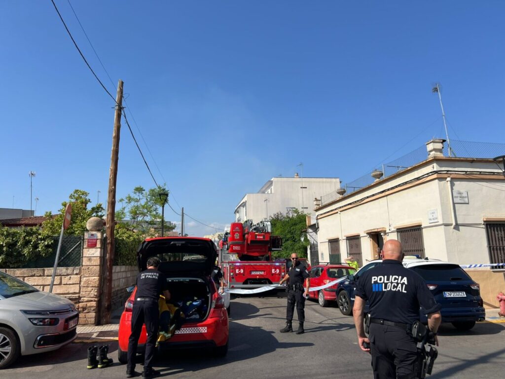 Nuevo incendio en una vivienda okupada de la calle pablo iglesias de Palma 15
