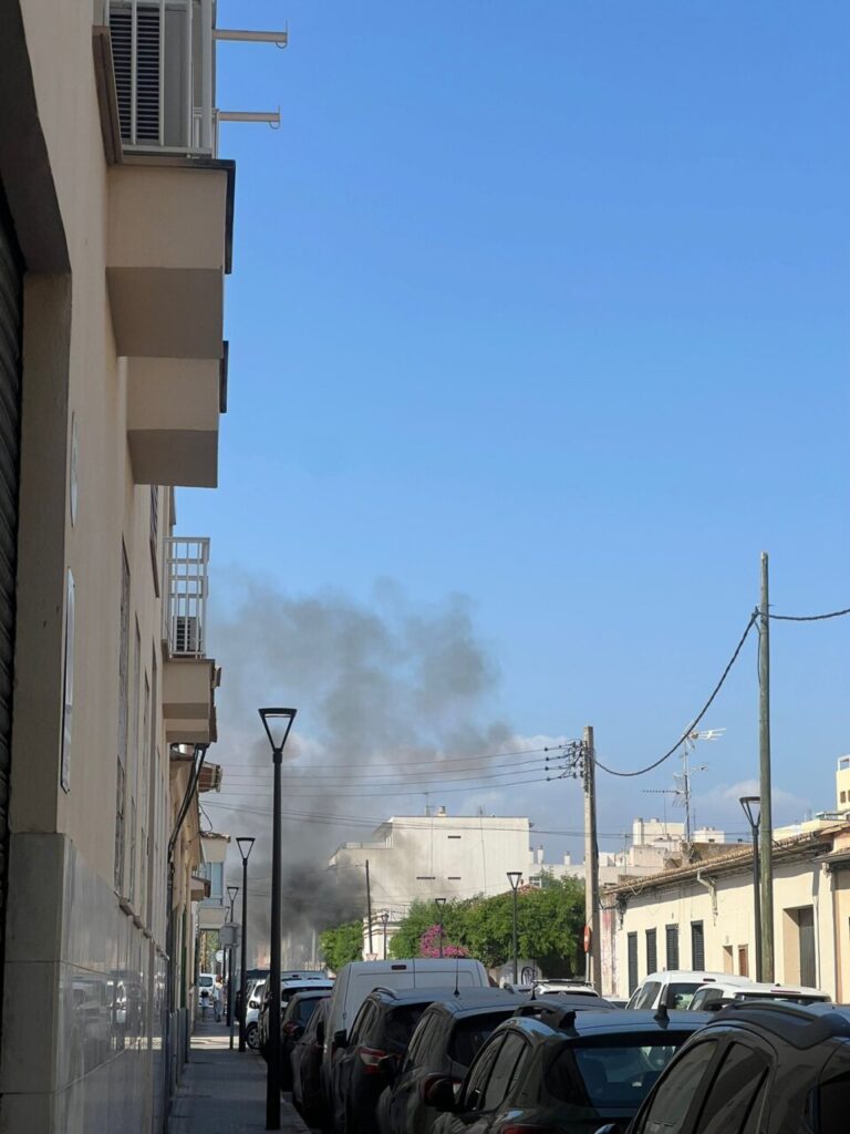 Nuevo incendio en una vivienda okupada de la calle pablo iglesias de Palma 5