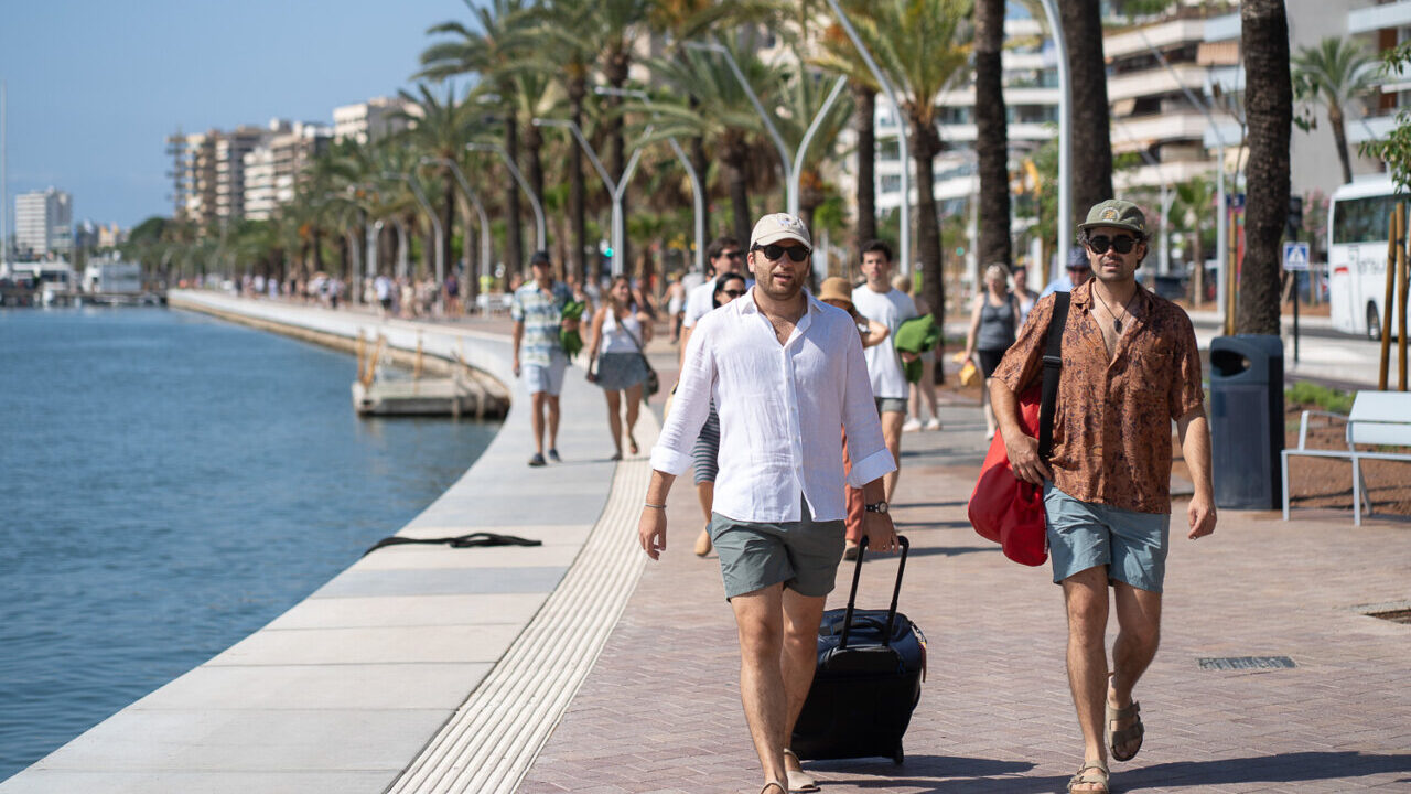 Turistas