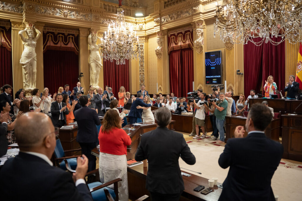 Parlament Aprobacion Presupuestos Parlament Aprobacion Presupuestos