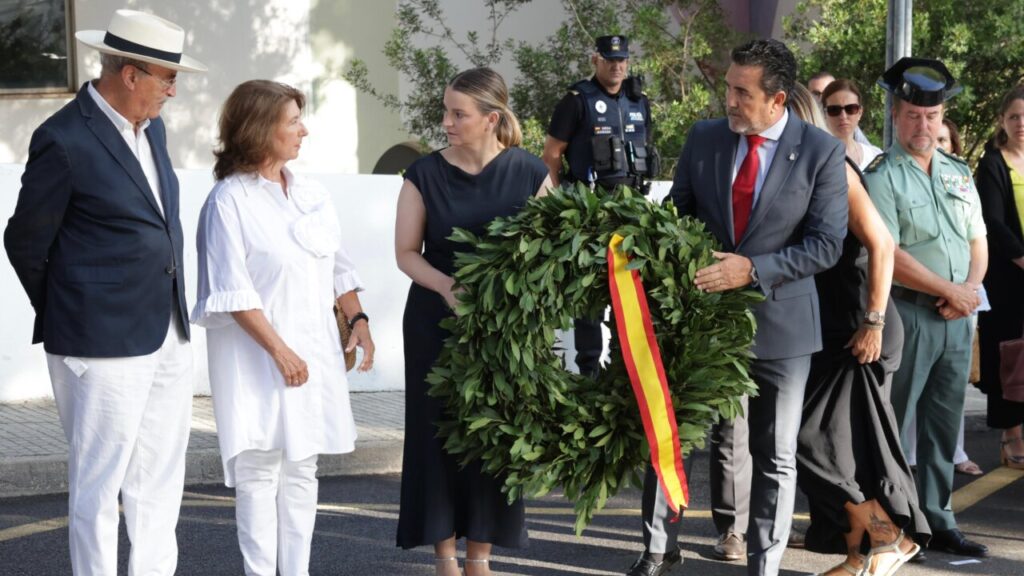homenaje guardias civiles palmanova
