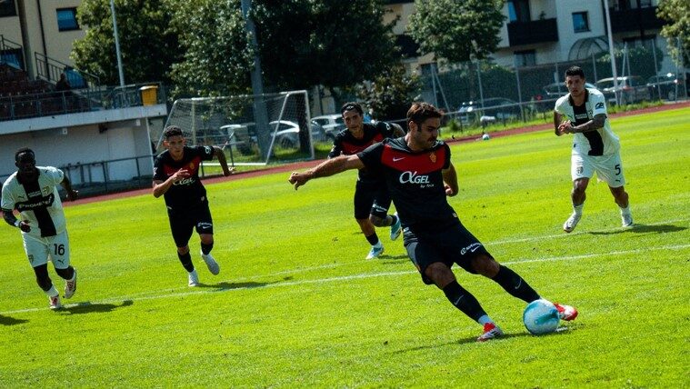 Un gol al filo del final priva al Mallorca de ganar al Parma en Austria