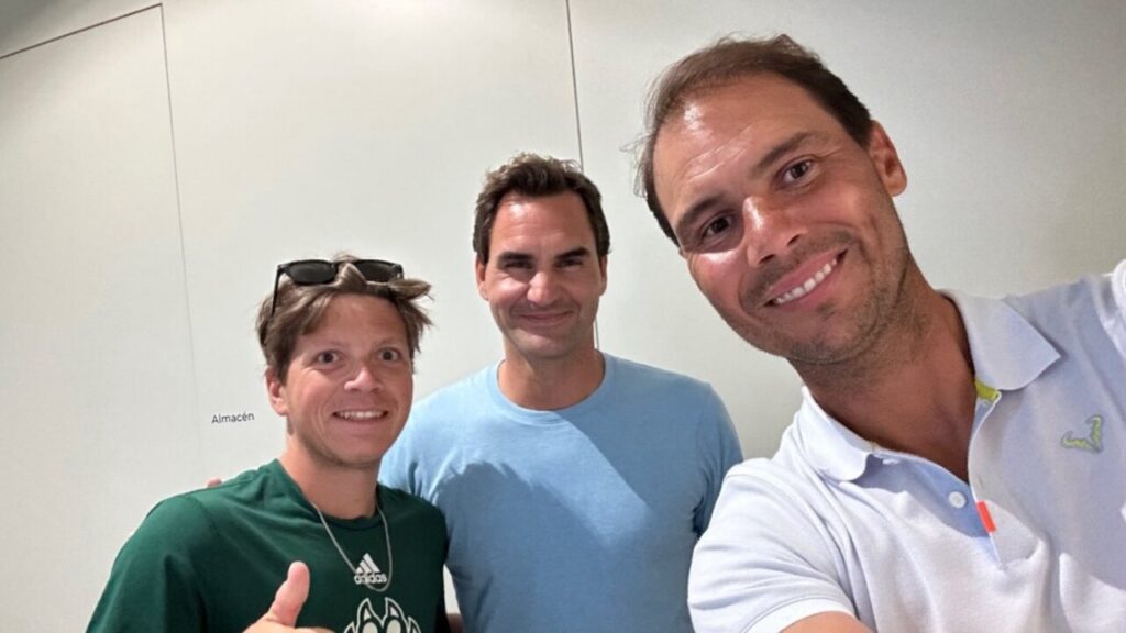 Federer vuelve a visitar a Nadal en su academia en Manacor