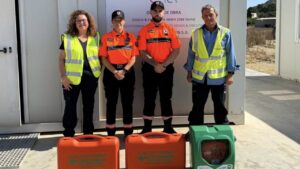 Endesa entrega material sanitario a Protecci&oacute;n Civil de Alcudia