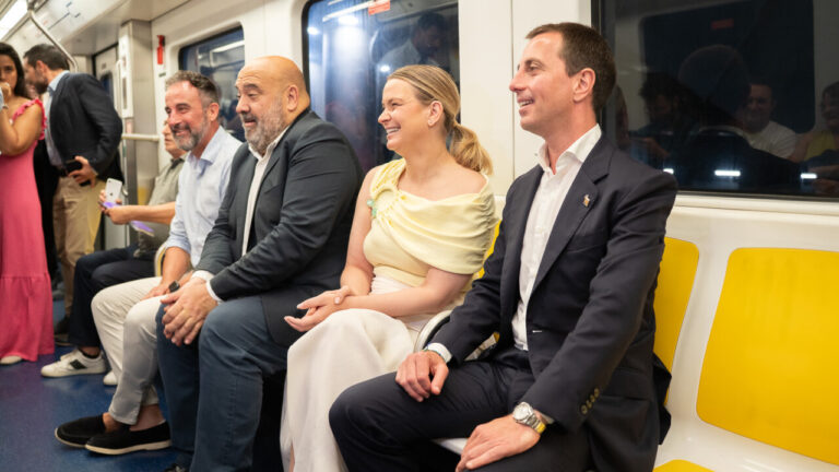 inauguracion de metro UIB hasta el ParcBit
