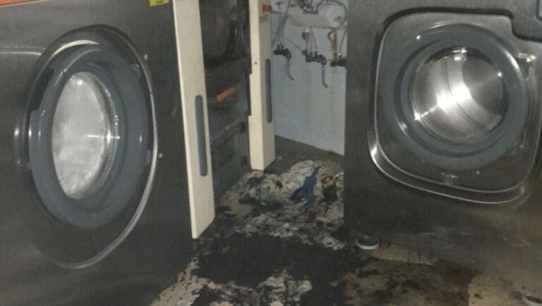 Susto de madrugada en Magaluf por un incendio en la lavandería