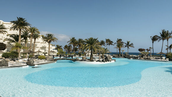 Meliá compra a Victoria Hotels el 50 por ciento del Paradisus Salinas Lanzarote