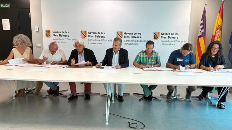 Fin de la huelga en las escoletas de Palma: las educadoras podrán cobrar hasta 1.892 euros al mes