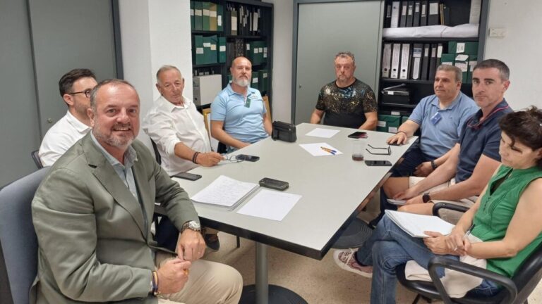 reunion taxis julio 2025