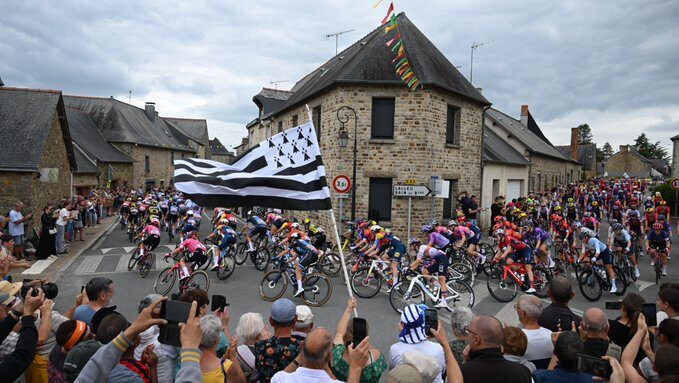 tour francia femenino 2025