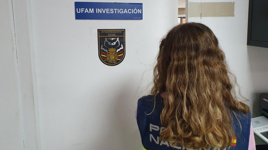 Se hace pasar por ojeador de fútbol para agredir sexualmente a un menor en Palma