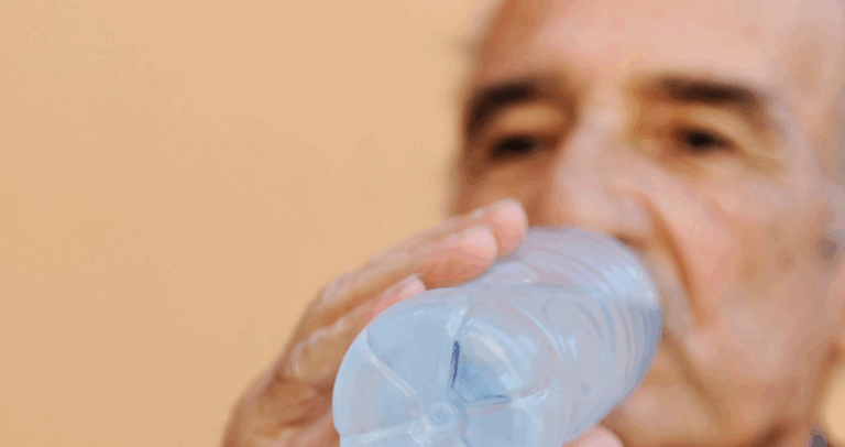 Calor beber agua